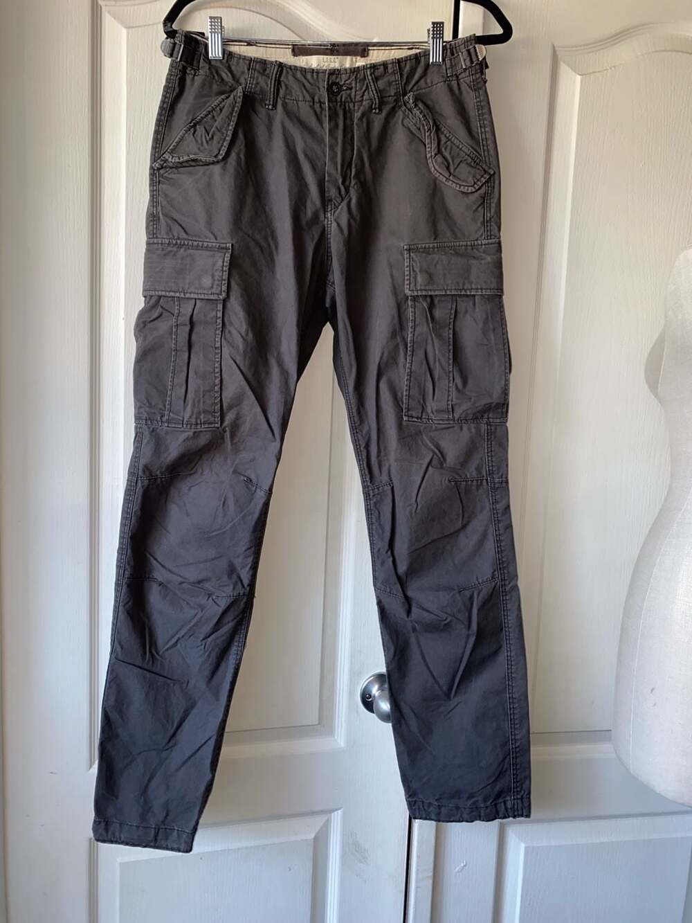 H&M L.O.G.G. Regular Fit Cargo Pants in Grey
